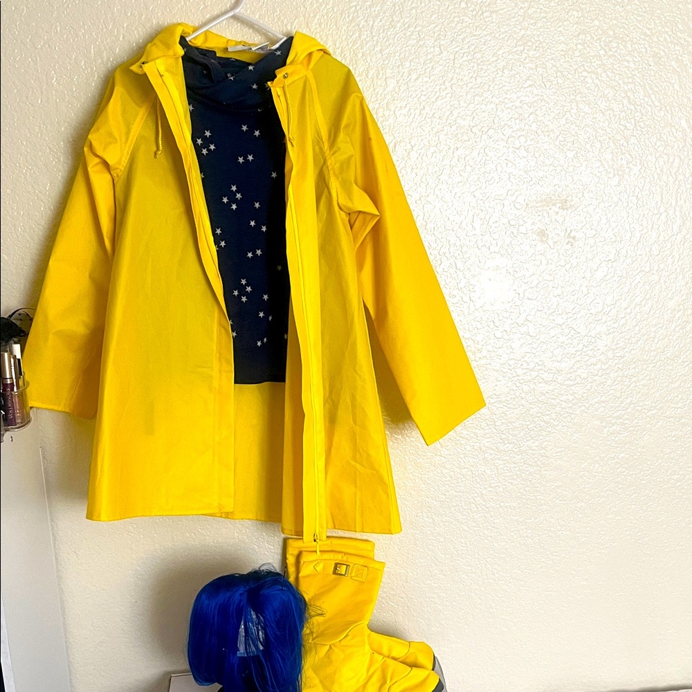 Hot Topic Bright Yellow Women's Raincoat